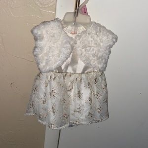 Lace baby dress 0-3months